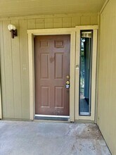 Building Photo - 720 Sunrise Ave