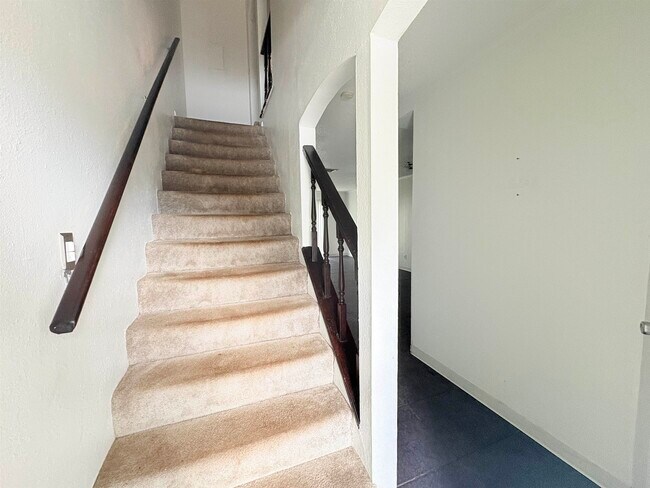 Foto del edificio - 2325 W Pensacola St