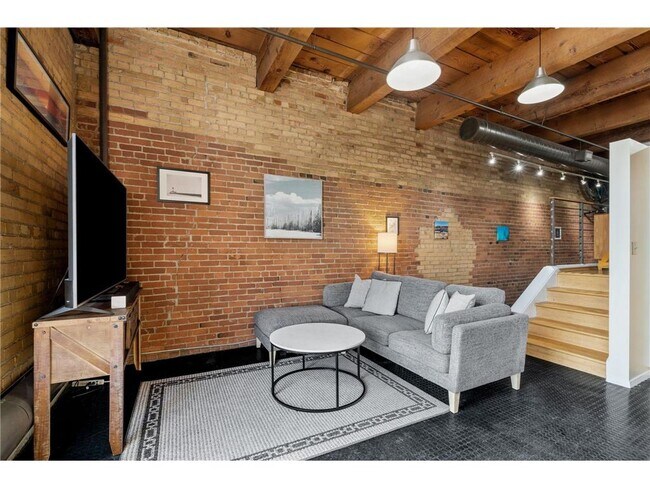 Foto del edificio - 716 N 1st St