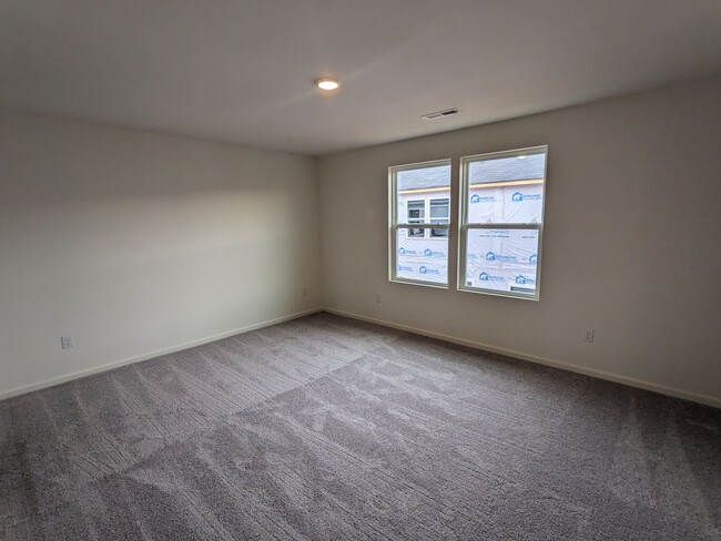 Foto del edificio - Brand New Corner Unit 3 Bedroom Townhome i...