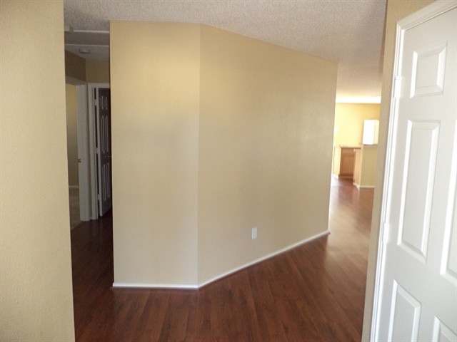 Building Photo - 1601 White Oak Road