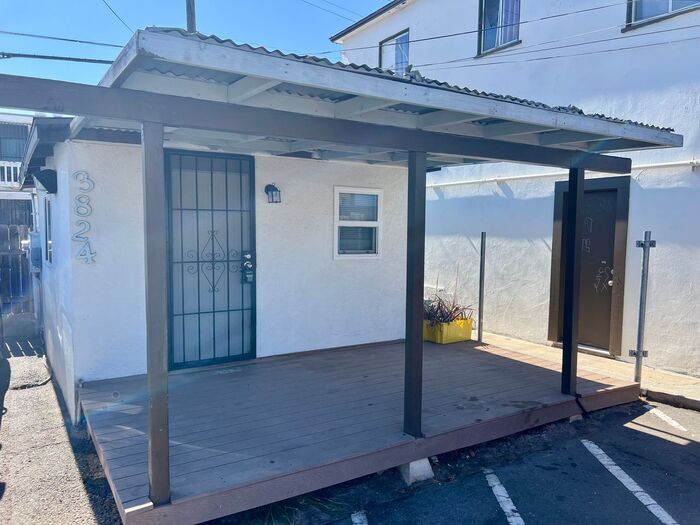 Primary Photo - Charming Studio in Fairmont Village – Porc...
