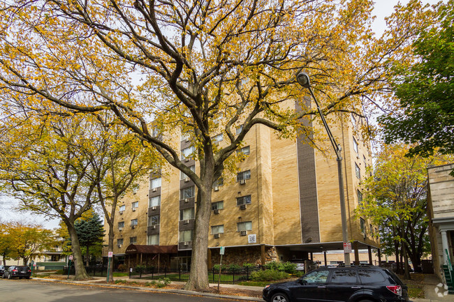 Building Photo - Kenilworth Towers