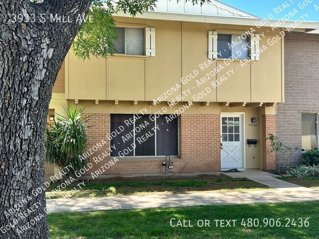 Building Photo - Tempe Gardens Townhouse