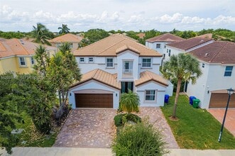 Building Photo - 15699 SW 54th Ct