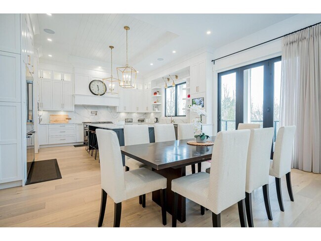 Building Photo - 166xx-1630A 30A Ave