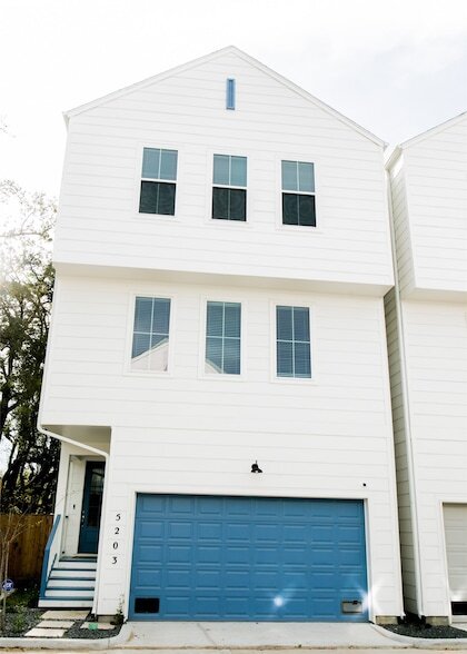 Foto del edificio - 5203 Burress Springs Ln