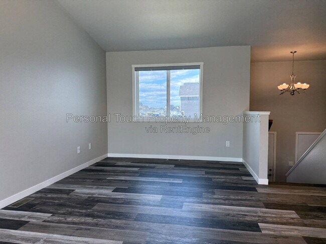 Foto del edificio - 1067 Barnes Dr W