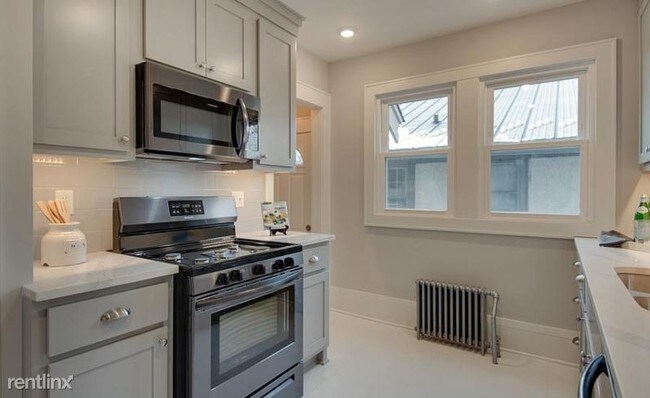 Foto del edificio - 3 br, 2 bath House - 1760 Juliet Ave