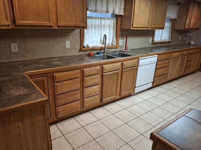 Foto del edificio - 79 Harris St