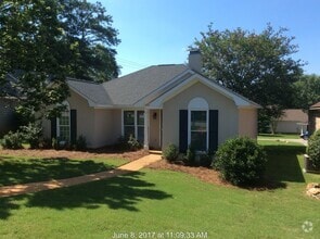Building Photo - 7003 Robin's Nest Dr