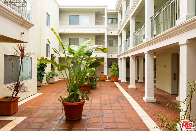 Foto del edificio - 1440 23rd St