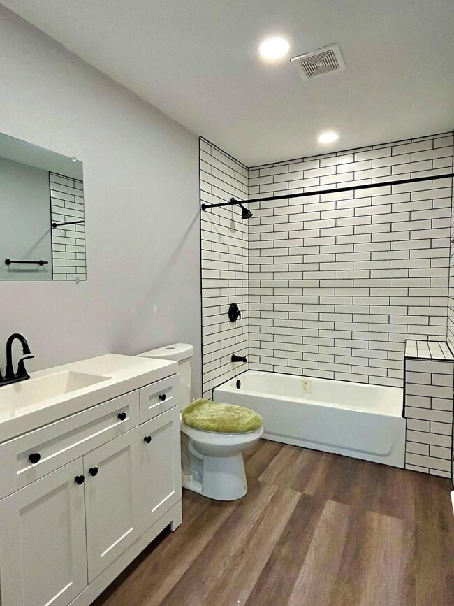 Foto del edificio - 341 Central Ave