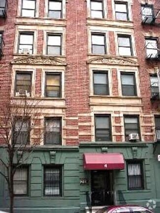 Building Photo - 4 W 101st St