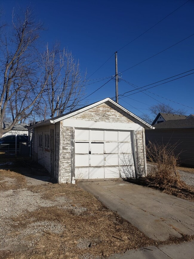 Photo - 3035 Avenue B House