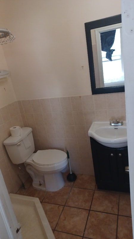 Primary Photo - 1336 N 54th St