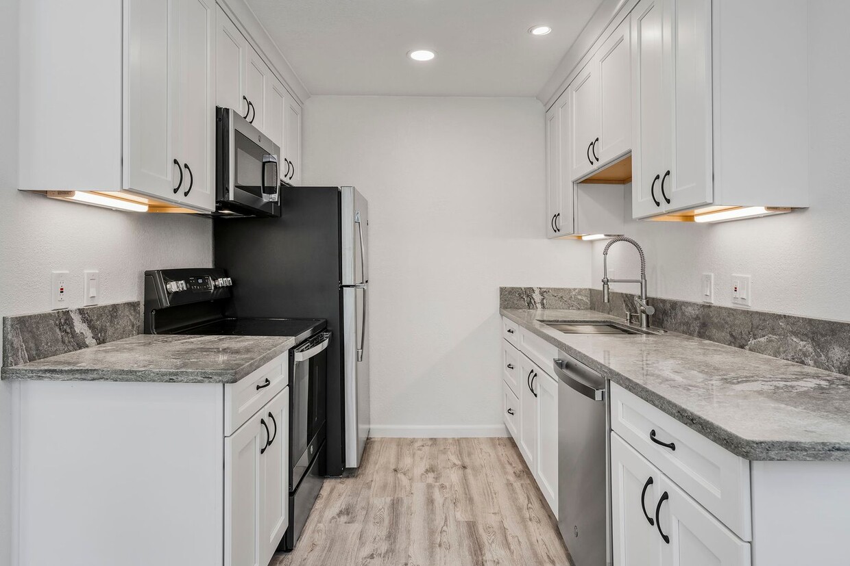 Foto principal - Incline Village: Condo - 2 Bedrooms, 1 Bat...