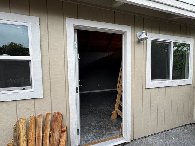 Building Photo - 7780 Montero Dr