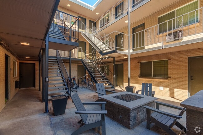 Courtyard - Delta Village Apartments