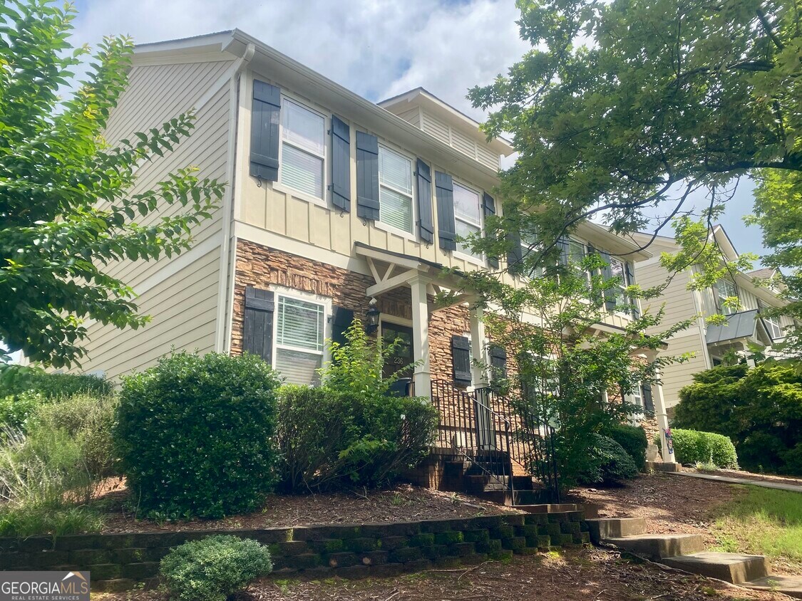 Foto principal - 236 Center Park Ln