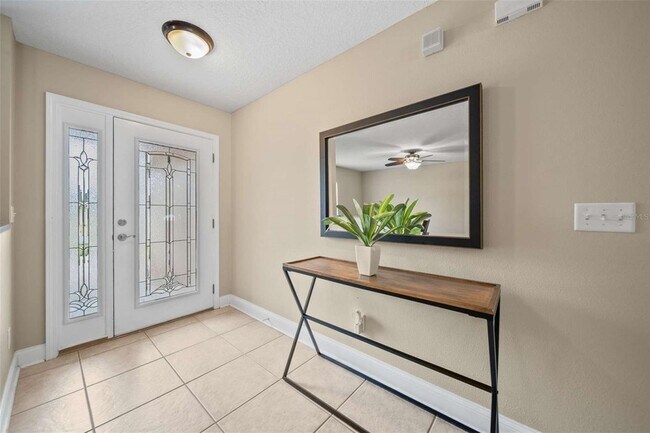 Building Photo - 11 Riviera Estates Ct