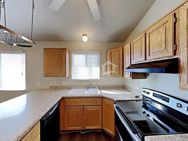 Building Photo - 126 S 1600 W