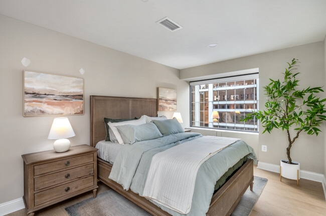 Building Photo - The Residences at 1801 Market Street