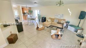 Foto principal - 5722 NW 101st Ct