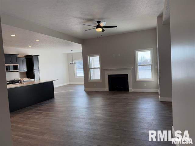 Building Photo - 4519 Castle Pines Dr