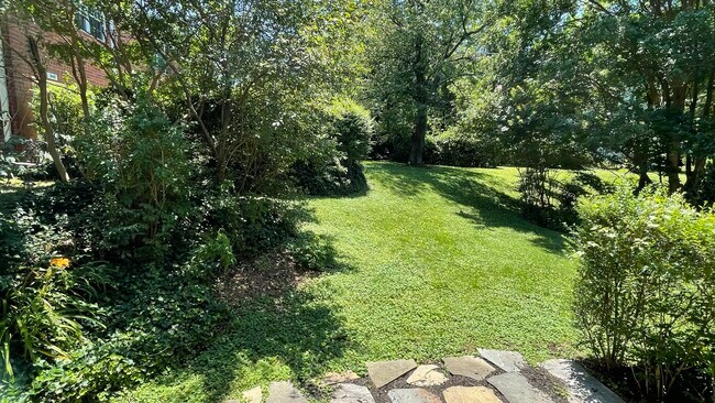 Foto del edificio - 3424 Gunston Rd