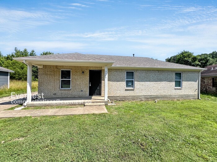 Foto principal - 3573 Russelwood Dr