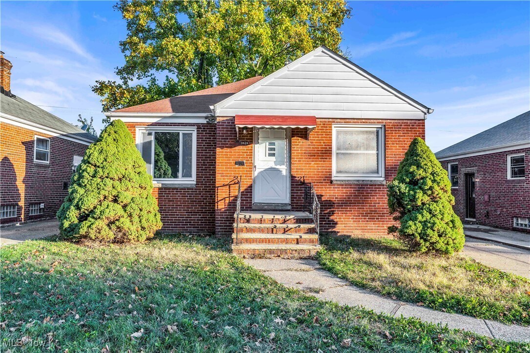 3424 Fortune Ave Parma, OH 44134 – photo 1