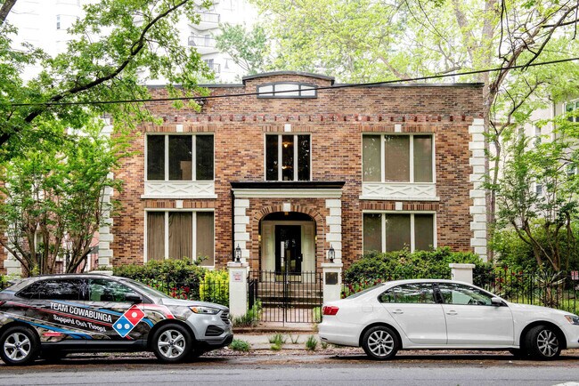 Foto del edificio - 1112 Piedmont Ave NE