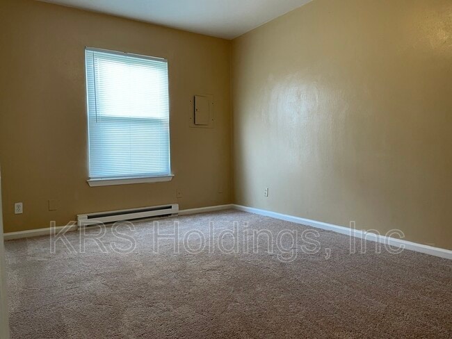 Building Photo - 7447 Fenner St