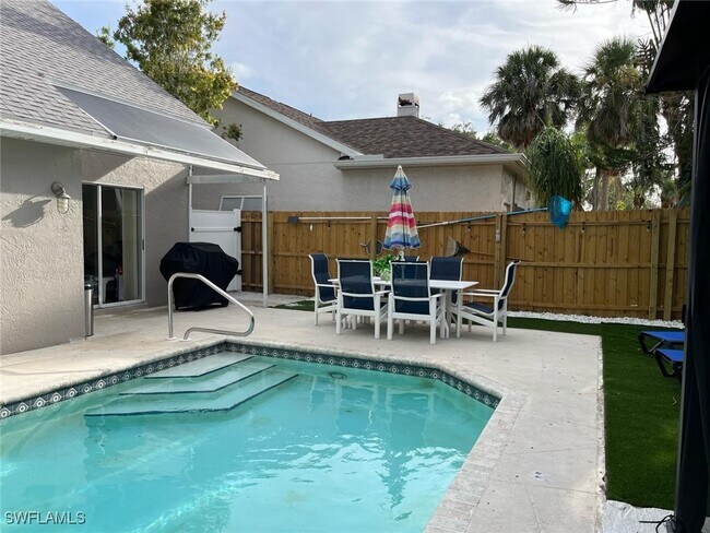 Building Photo - 15009 Cloverdale Dr