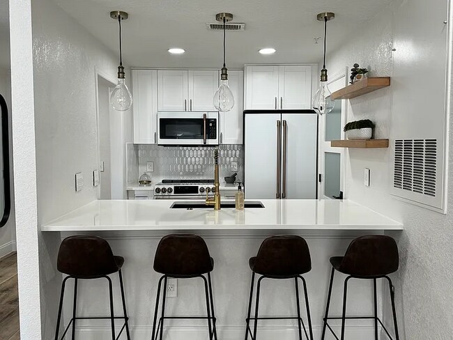 Foto del edificio - 800 S Dakota Ave