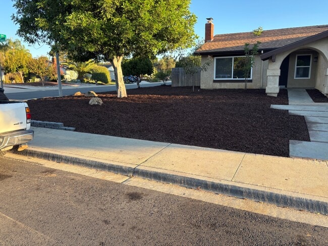 Building Photo - 2531 Fieldcrest Pl