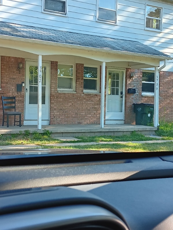 Photo - 3700 Malibu Dr (Lansing, MI)