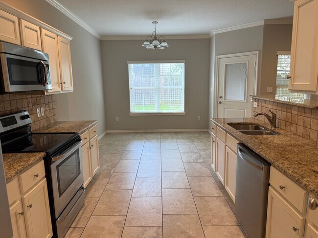 Foto del edificio - 2200 Woodgrove Lane
