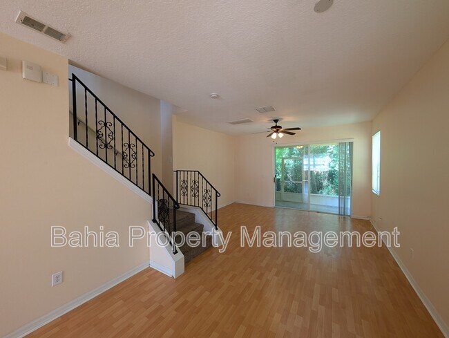 Foto del edificio - 1993 Fiesta Ridge Ct