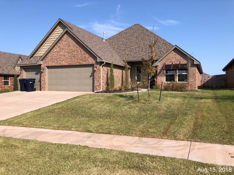 Primary Photo - 3212 NW 188th Terrace