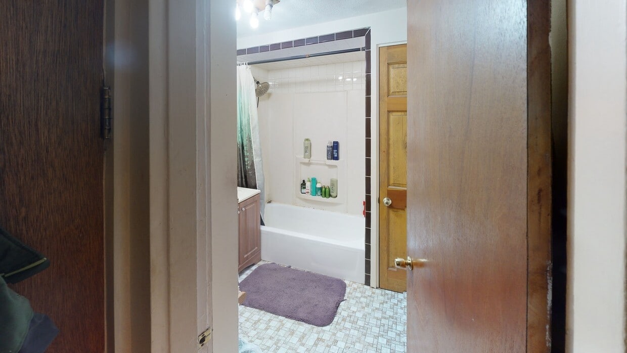 27 Princeton St Unit 1, Medford, MA 02155 Condo for Rent in Medford