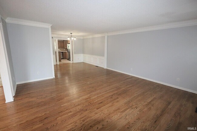 Foto del edificio - 8231 Lake Terrace Dr