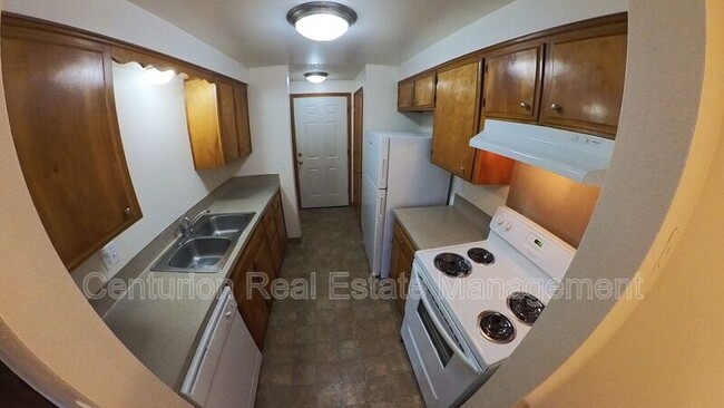 Foto del edificio - 611 Glen Creek Rd NW