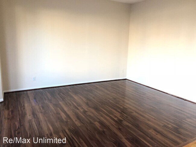 Foto del edificio - 4 br, 2.5 bath House - 9 Sullivan Ct