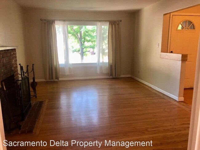 Foto del edificio - 3 br, 1.5 bath House - 4409 Crestridge Road