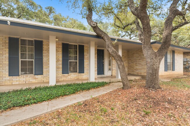 Photo - 8310 Watch Tower St House