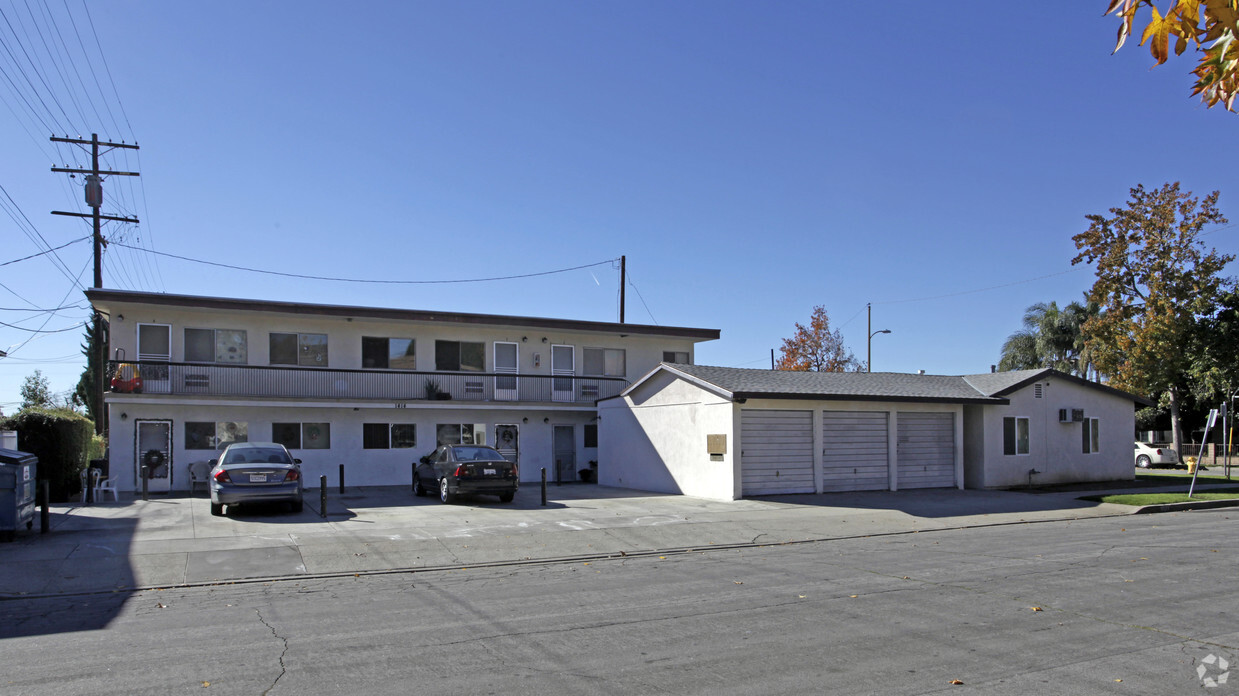 Primary Photo - 1414 2nd St