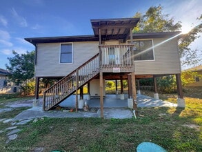 Building Photo - 8350 Wren Rd