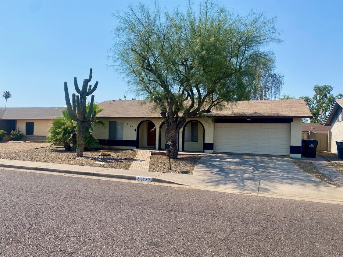 Photo - 3137 W Campo Bello Dr (Phoenix, AZ)